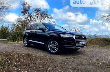 Позашляховик / Кросовер Audi Q7 2019 в Одесі