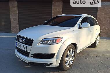 Внедорожник / Кроссовер Audi Q7 2006 в Николаеве