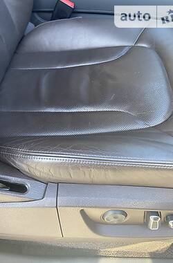 Универсал Audi Q7 2011 в 