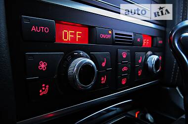 Позашляховик / Кросовер Audi Q7 2012 в 