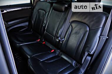 Позашляховик / Кросовер Audi Q7 2012 в 
