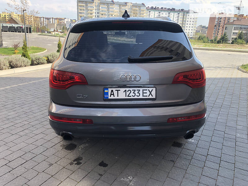Позашляховик / Кросовер Audi Q7 2012 в Івано-Франківську
