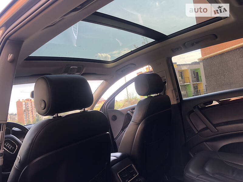 Позашляховик / Кросовер Audi Q7 2012 в Івано-Франківську
