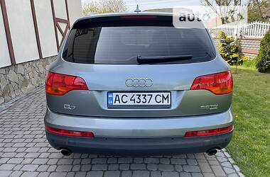 Внедорожник / Кроссовер Audi Q7 2007 в Любешове