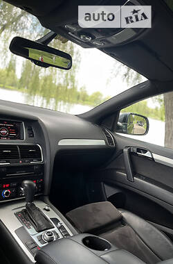 Универсал Audi Q7 2011 в Ровно