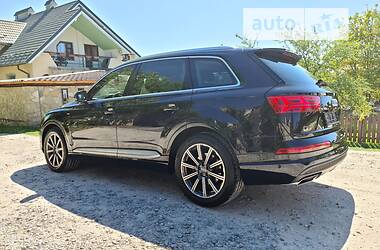 Внедорожник / Кроссовер Audi Q7 2016 в Тернополе