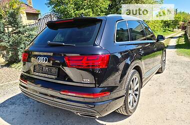 Внедорожник / Кроссовер Audi Q7 2016 в Тернополе