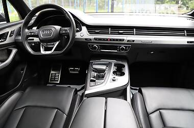 Позашляховик / Кросовер Audi Q7 2018 в Дрогобичі