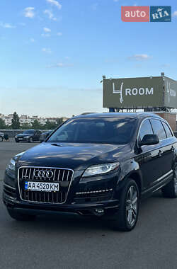 Позашляховик / Кросовер Audi Q7 2015 в 