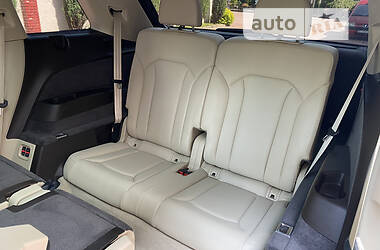 Внедорожник / Кроссовер Audi Q7 2017 в 