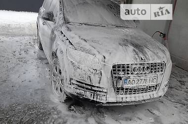 Внедорожник / Кроссовер Audi Q7 2013 в Великом Березном