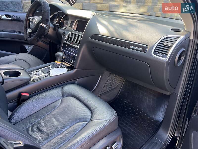 Внедорожник / Кроссовер Audi Q7 2013 в Ровно