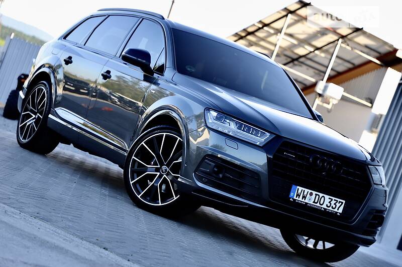 Позашляховик / Кросовер Audi Q7 2018 в Дрогобичі