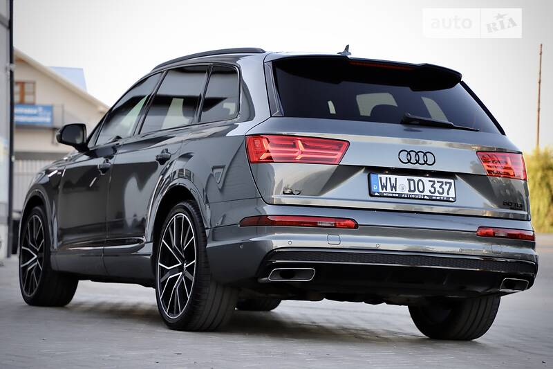 Позашляховик / Кросовер Audi Q7 2018 в Дрогобичі