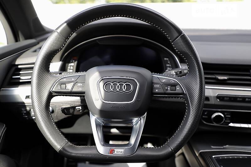 Позашляховик / Кросовер Audi Q7 2018 в Дрогобичі