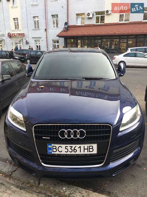 Позашляховик / Кросовер Audi Q7 2007 в Львові