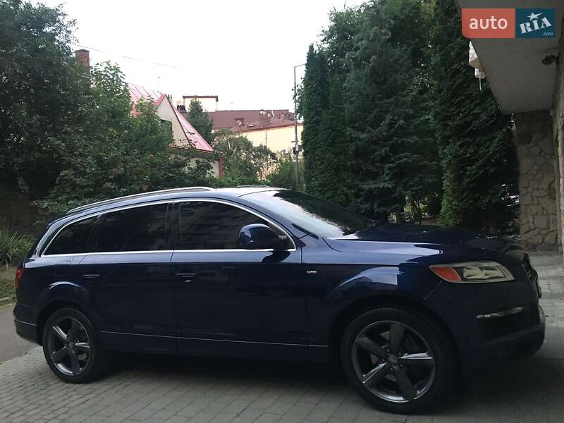 Позашляховик / Кросовер Audi Q7 2007 в Львові