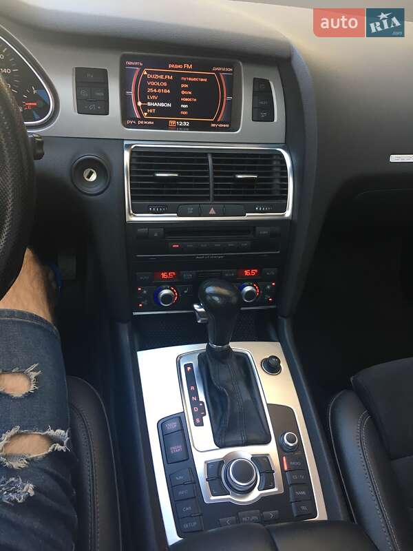 Позашляховик / Кросовер Audi Q7 2007 в Львові