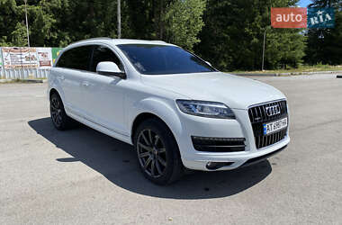 Внедорожник / Кроссовер Audi Q7 2013 в 