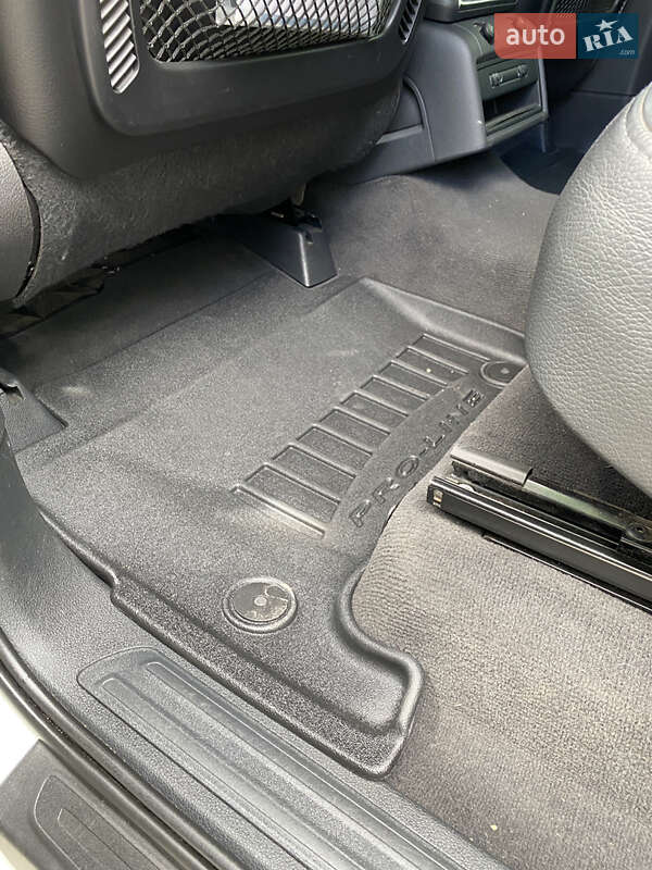 Внедорожник / Кроссовер Audi Q7 2013 в Верховине фото 23 Внедорожник / Кроссовер Audi Q7 2013 в Верховине