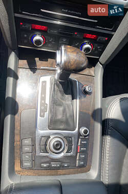 Внедорожник / Кроссовер Audi Q7 2013 в 