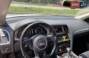 Внедорожник / Кроссовер Audi Q7 2013 в 