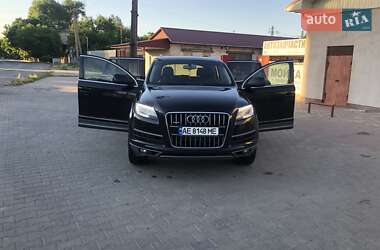 Внедорожник / Кроссовер Audi Q7 2013 в Синельниково