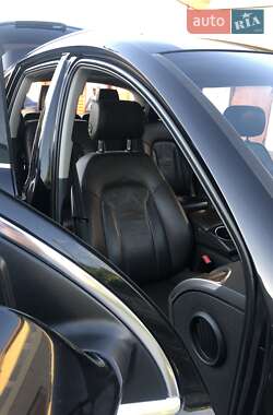 Внедорожник / Кроссовер Audi Q7 2013 в Синельниково