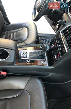 Внедорожник / Кроссовер Audi Q7 2013 в Синельниково