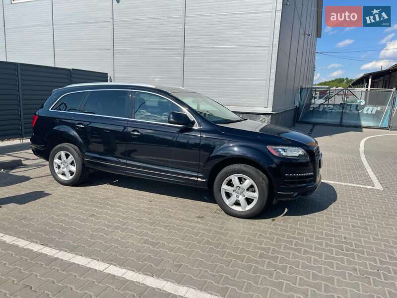 Позашляховик / Кросовер Audi Q7 2012 в Житомирі