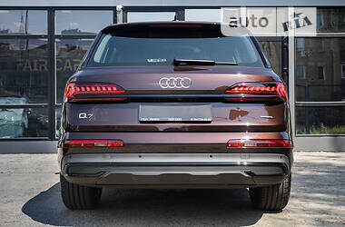 Позашляховик / Кросовер Audi Q7 2022 в Києві