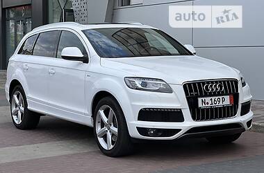 Позашляховик / Кросовер Audi Q7 2010 в Луцьку