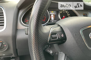 Позашляховик / Кросовер Audi Q7 2013 в Мукачевому