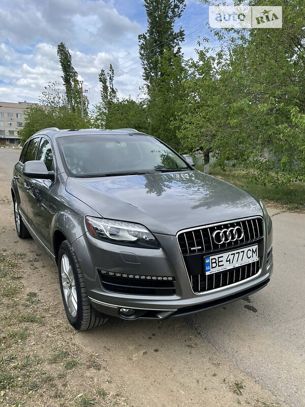 Позашляховик / Кросовер Audi Q7 2013 в Одесі