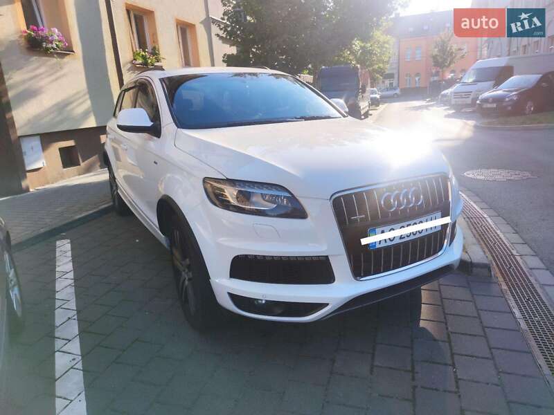 Позашляховик / Кросовер Audi Q7 2009 в Тячеві