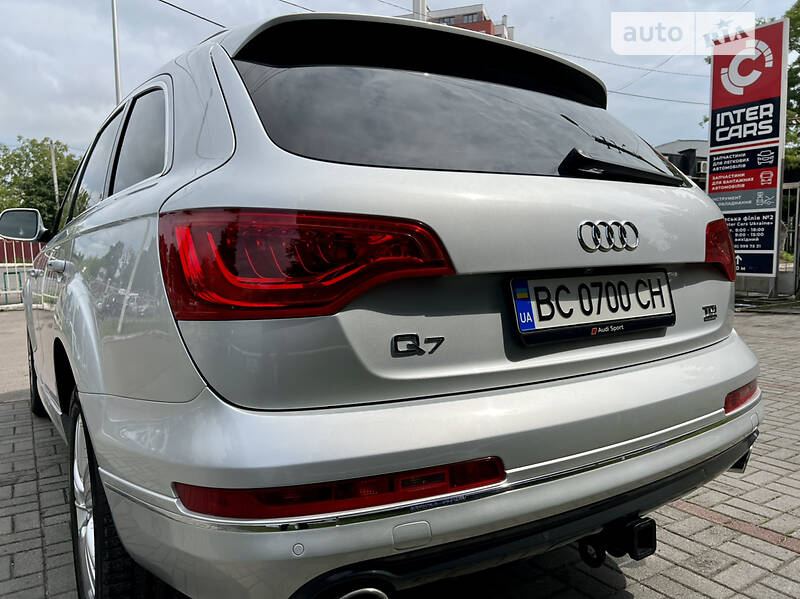 Позашляховик / Кросовер Audi Q7 2013 в Львові