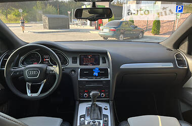 Позашляховик / Кросовер Audi Q7 2010 в Львові