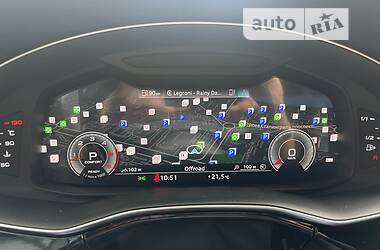 Внедорожник / Кроссовер Audi Q7 2022 в 