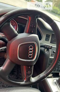 Позашляховик / Кросовер Audi Q7 2007 в 