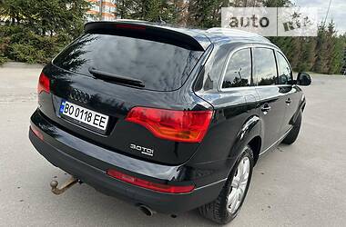 Позашляховик / Кросовер Audi Q7 2007 в 