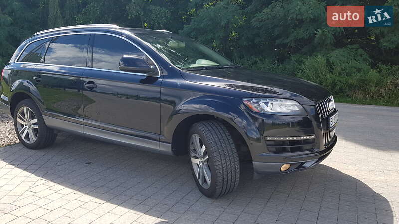 Внедорожник / Кроссовер Audi Q7 2013 в Городке