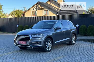 Внедорожник / Кроссовер Audi Q7 2017 в Львове