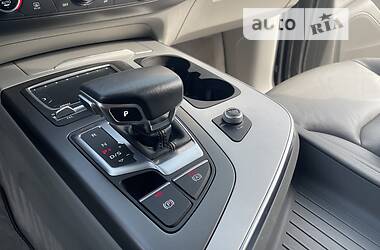 Внедорожник / Кроссовер Audi Q7 2017 в Львове