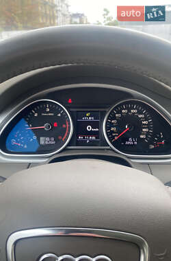Внедорожник / Кроссовер Audi Q7 2011 в 