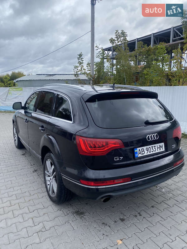 Позашляховик / Кросовер Audi Q7 2011 в Вінниці