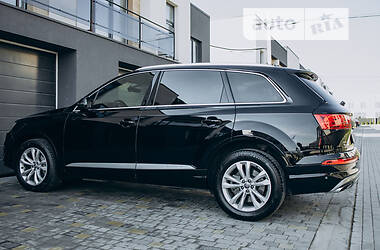 Внедорожник / Кроссовер Audi Q7 2018 в Тернополе