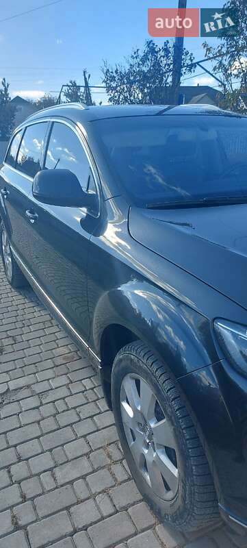 Внедорожник / Кроссовер Audi Q7 2013 в Каменец-Подольском