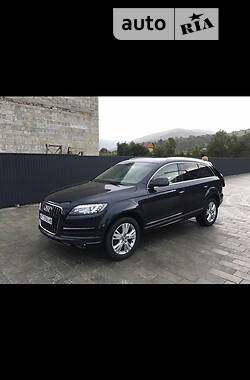 Внедорожник / Кроссовер Audi Q7 2010 в Яремче