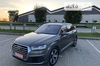 Audi Q7 2015