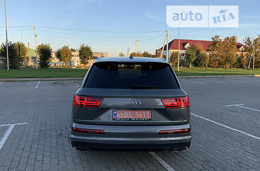 Внедорожник / Кроссовер Audi Q7 2015 в Бродах